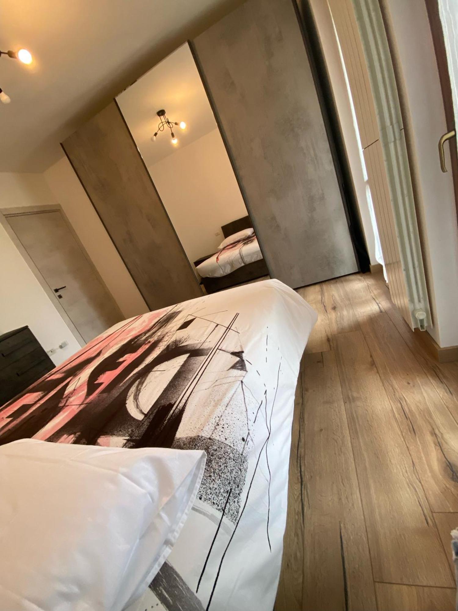 Residenza Bosco Sole Apartment Grantola Bilik gambar