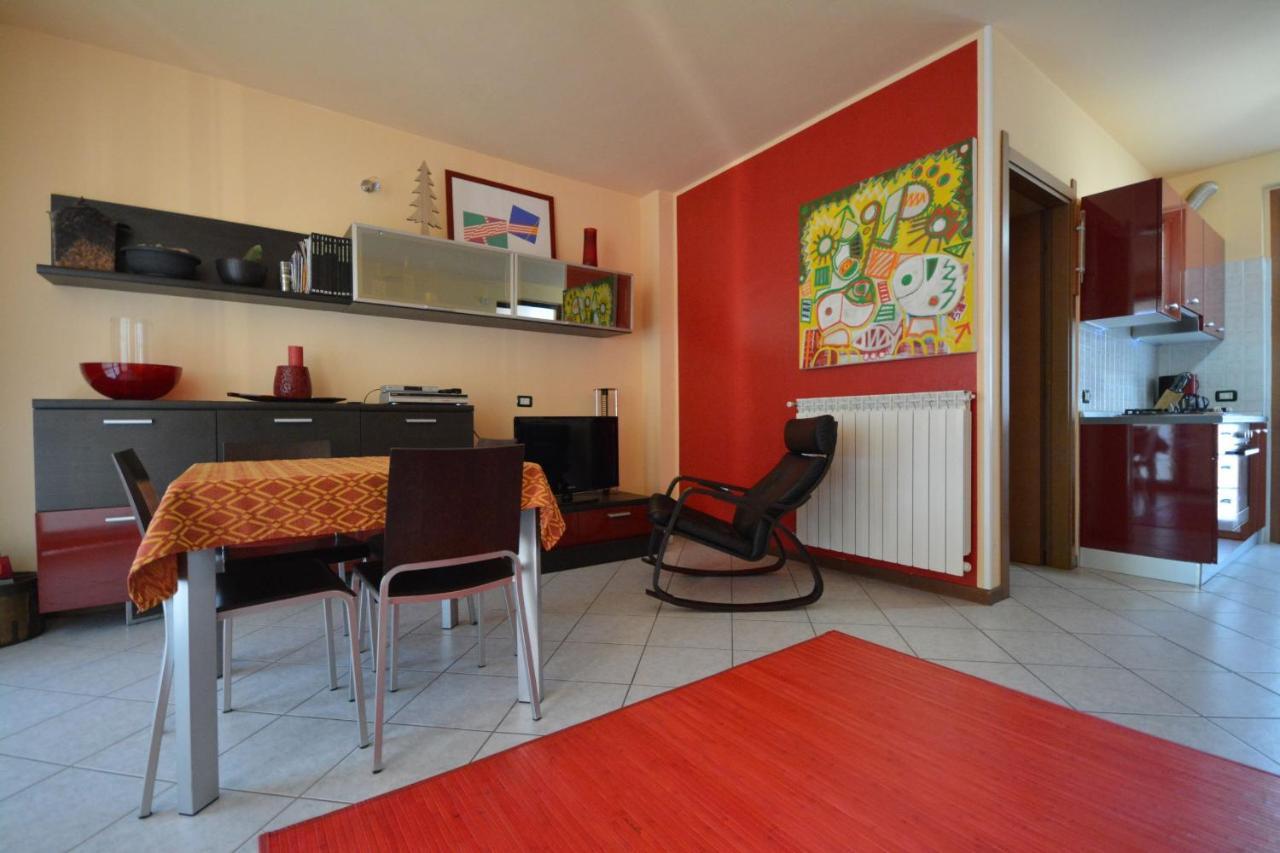 Residenza Bosco Sole Apartment Grantola Luaran gambar